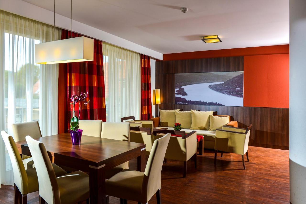 Royal Club Hotel Visegrad Ngoại thất bức ảnh